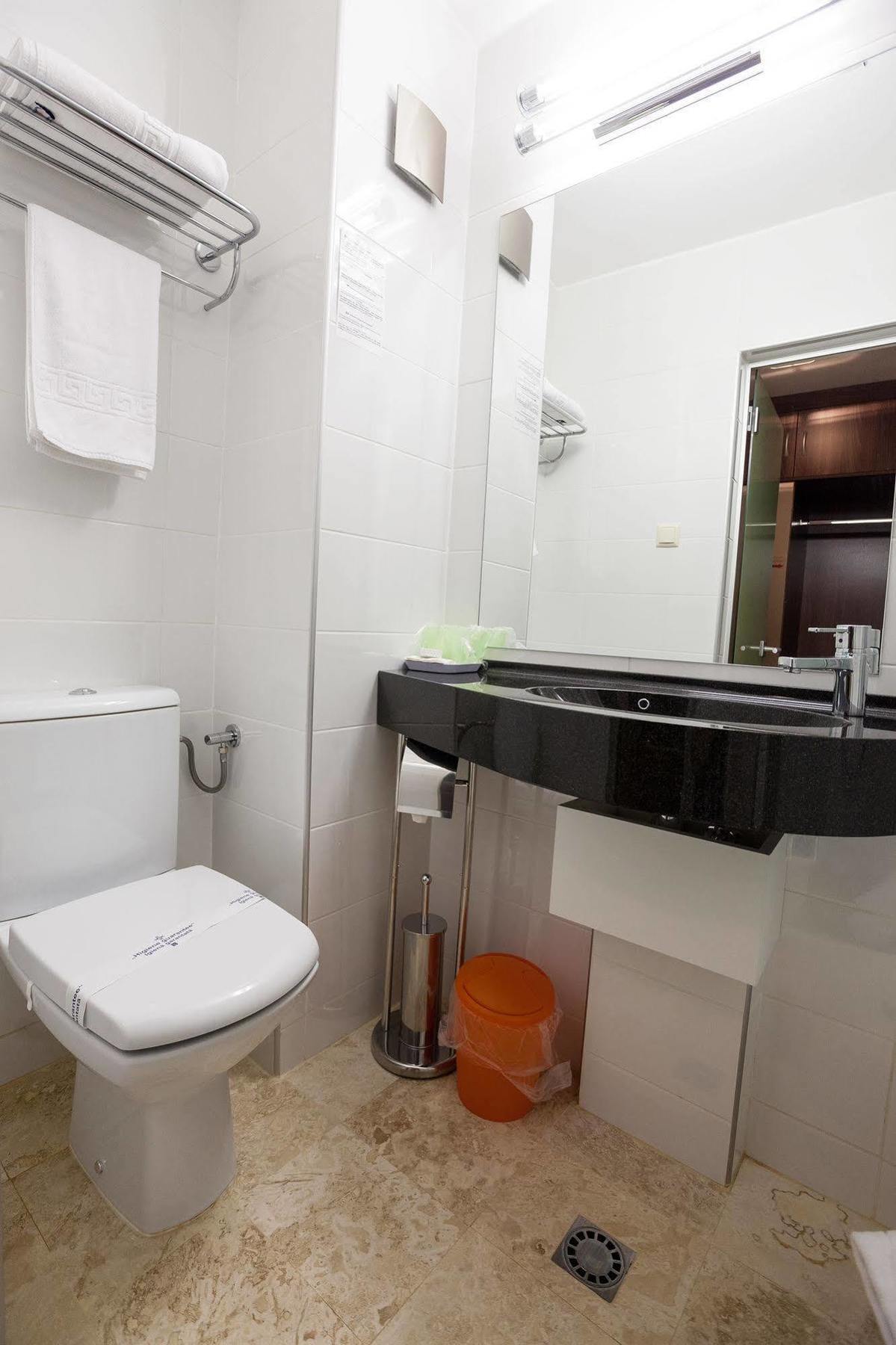 Hotel Nelisse Bucharest Luaran gambar