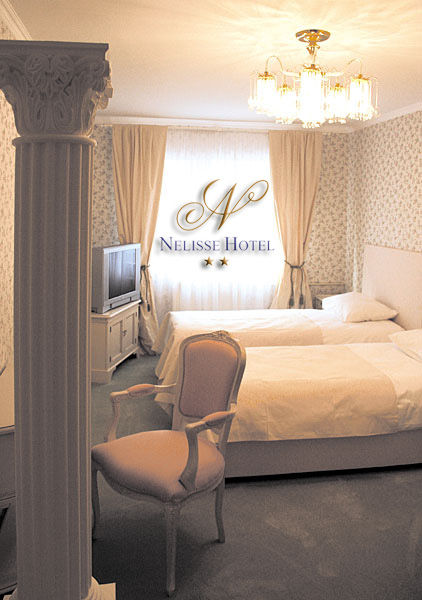 Hotel Nelisse Bucharest Bilik gambar